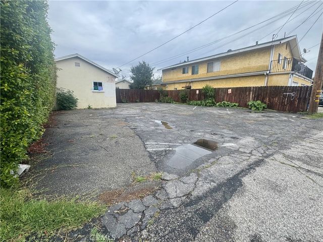 1325 Charleston, Montebello, CA 90640