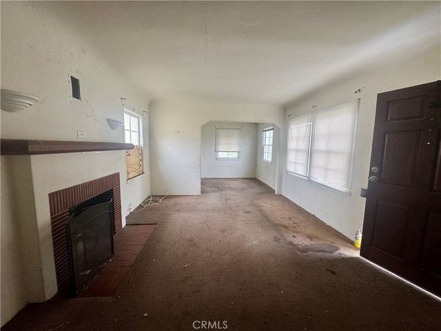 1325 Charleston, Montebello, CA 90640