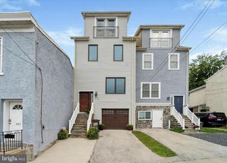 3925 DEXTER STREET, Philadelphia, PA 19128