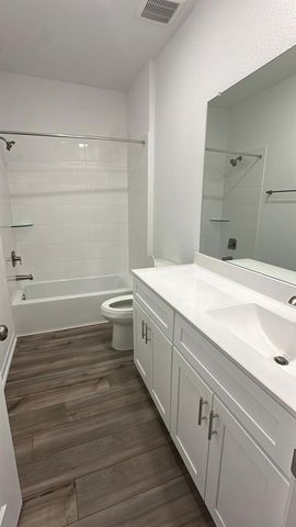 7123 Glennwick Grove Lane, Richmond, TX 77469