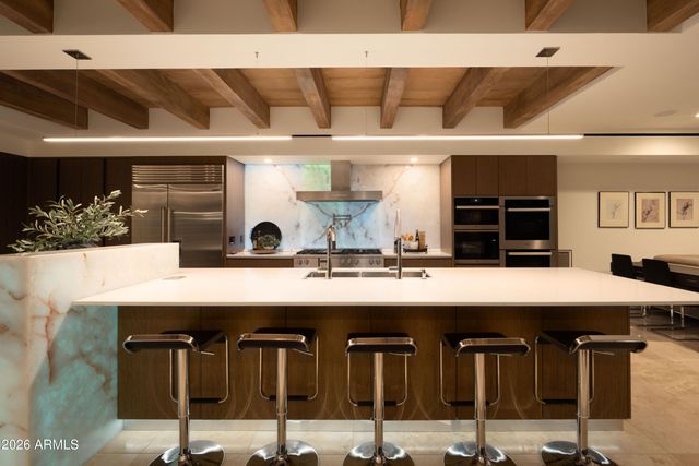 7701 N SILVERCREST Way, Paradise Valley, AZ 85253