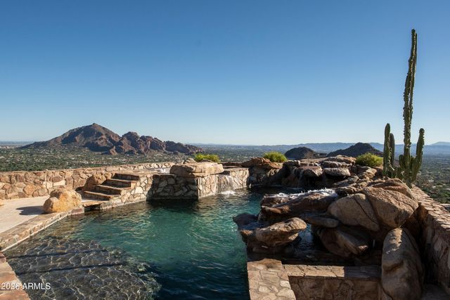 7701 N SILVERCREST Way, Paradise Valley, AZ 85253