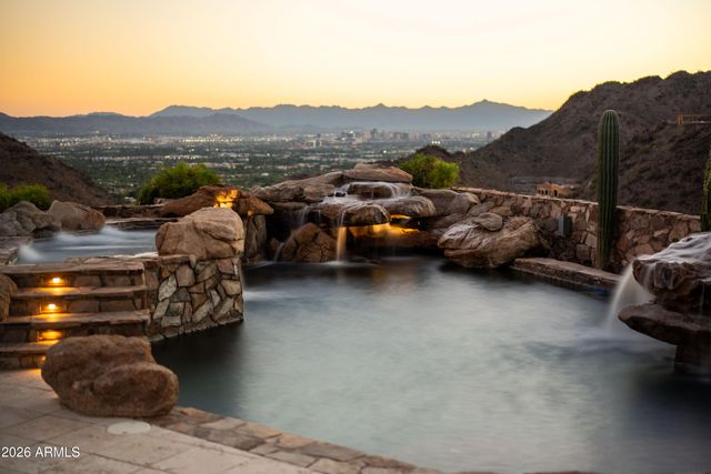 7701 N SILVERCREST Way, Paradise Valley, AZ 85253