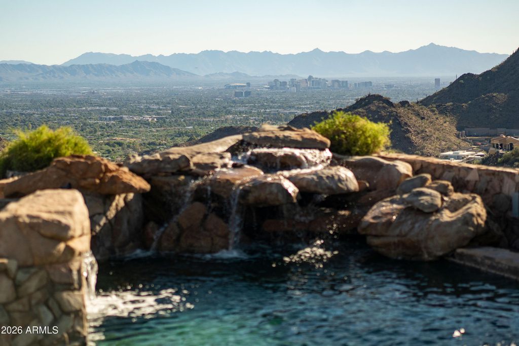 7701 N SILVERCREST Way, Paradise Valley, AZ 85253 — photo 5
