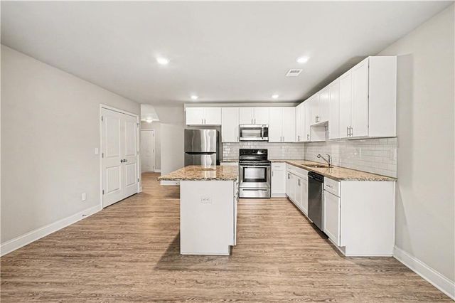 255 Dove Place, Social Circle, GA 30025