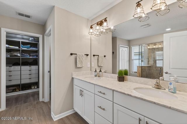 246 CODONA GLEN Drive, St. Johns, FL 32259