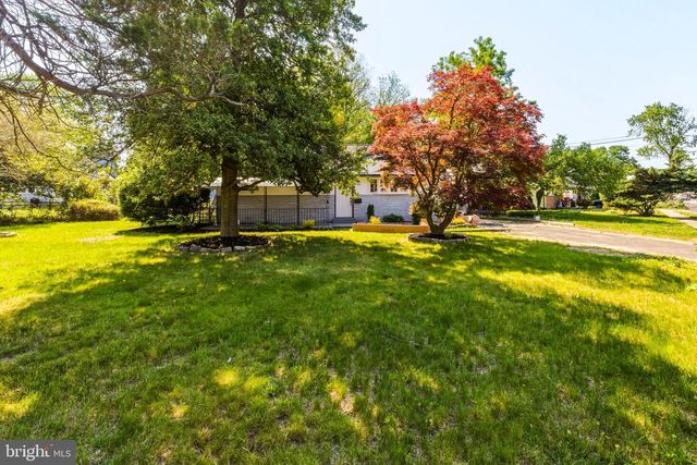 1025 MONMOUTH RD, Woodbury, NJ 08096
