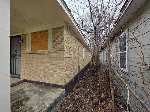 838 CROCKETT ST, Memphis, TN 38107