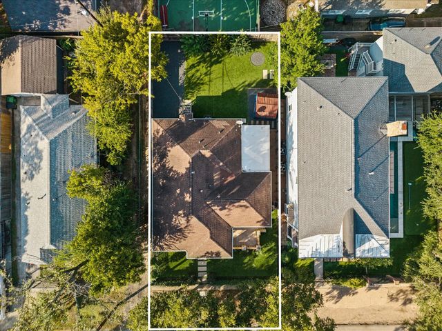 515 E 9th Street, Houston, TX 77007