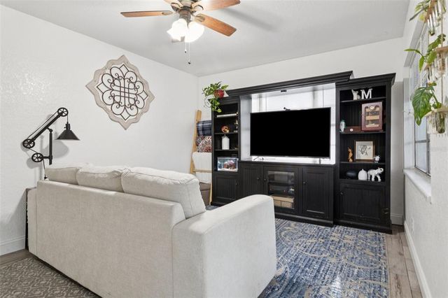 1414 W BOGIE DRIVE, Tampa, FL 33612