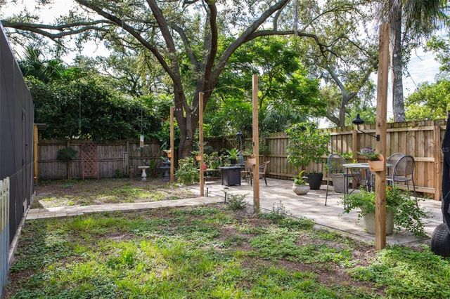 1414 W BOGIE DRIVE, Tampa, FL 33612