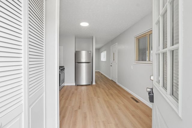 3032 Fairwood Avenue, Columbus, OH 43207