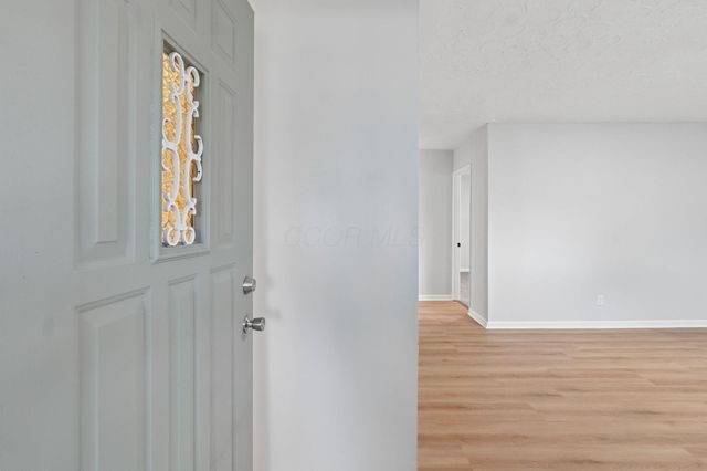 3032 Fairwood Avenue, Columbus, OH 43207