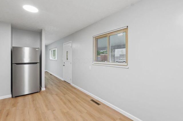3032 Fairwood Avenue, Columbus, OH 43207