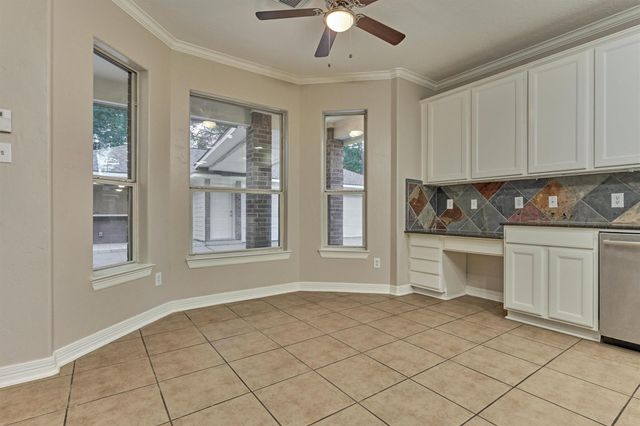 2311 Legends Peak Drive, Spring, TX 77386