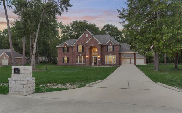 2311 Legends Peak Drive, Spring, TX 77386