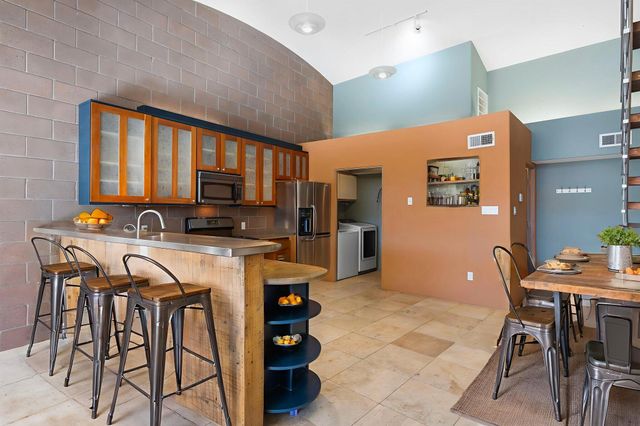 4103 Bay Court NE, Albuquerque, NM 87111