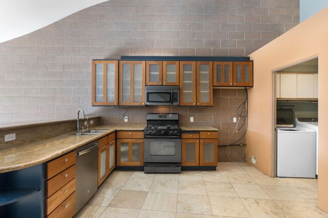 4103 Bay Court NE, Albuquerque, NM 87111