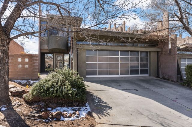 4103 Bay Court NE, Albuquerque, NM 87111