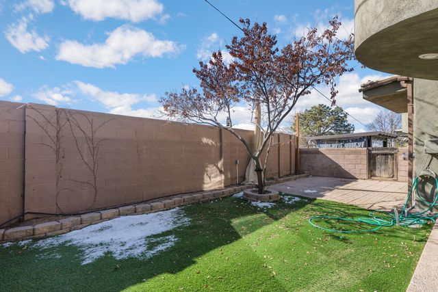 4103 Bay Court NE, Albuquerque, NM 87111