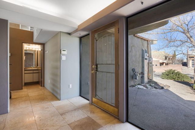 4103 Bay Court NE, Albuquerque, NM 87111