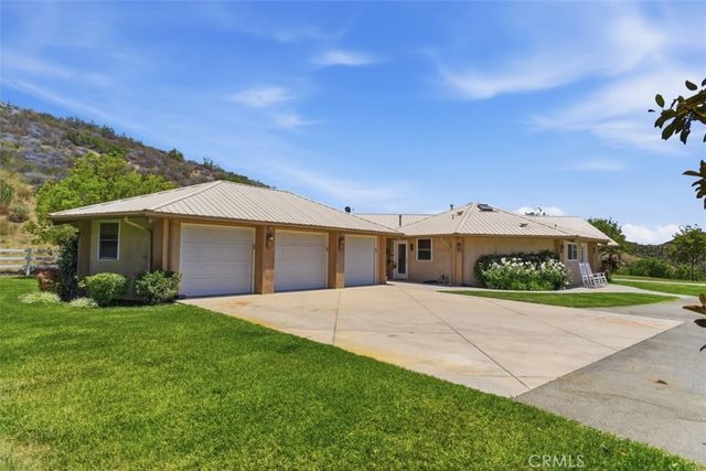 31233 Romero Canyon, Castaic, CA 91384