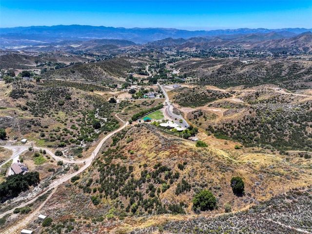 31233 Romero Canyon, Castaic, CA 91384