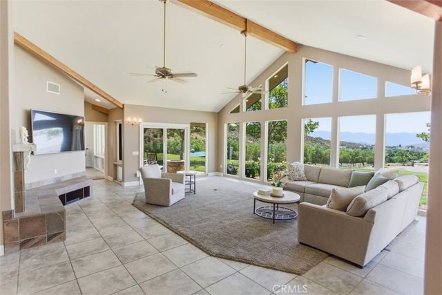 31233 Romero Canyon, Castaic, CA 91384