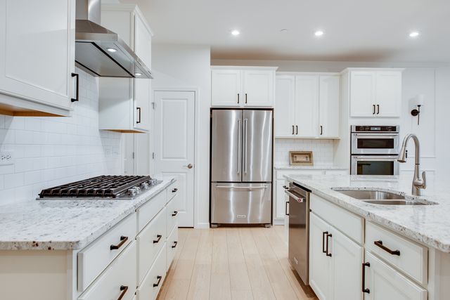 1205 Josiah Road, Naperville, IL 60563
