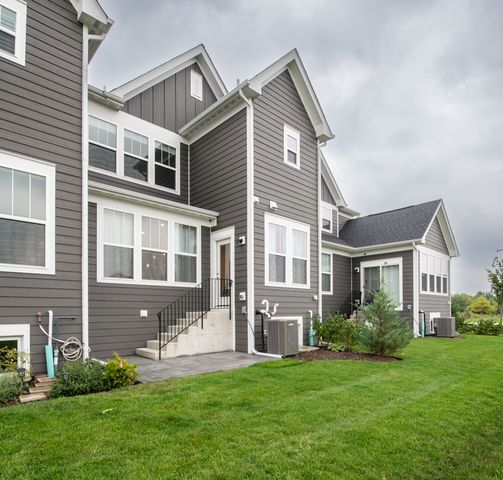 1205 Josiah Road, Naperville, IL 60563