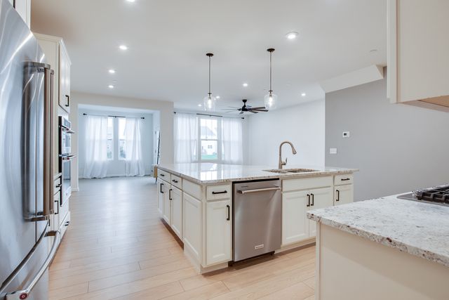 1205 Josiah Road, Naperville, IL 60563