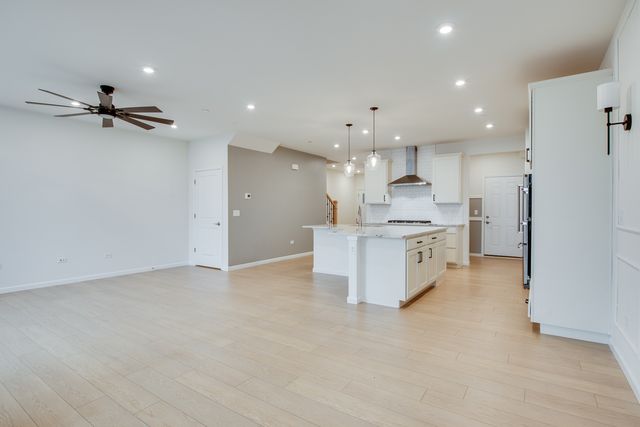 1205 Josiah Road, Naperville, IL 60563