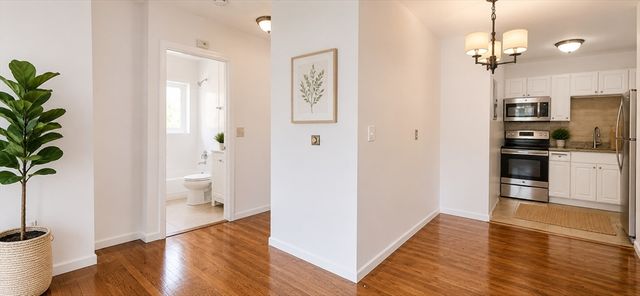 416 Belgrade Ave 46, Boston, MA 02132