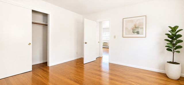 416 Belgrade Ave 46, Boston, MA 02132