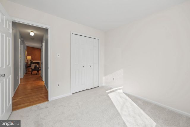 7580 WOODSTOWN DR, Springfield, VA 22153