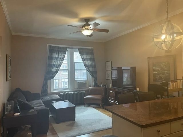 400 Marlborough St 7, Boston, MA 02115