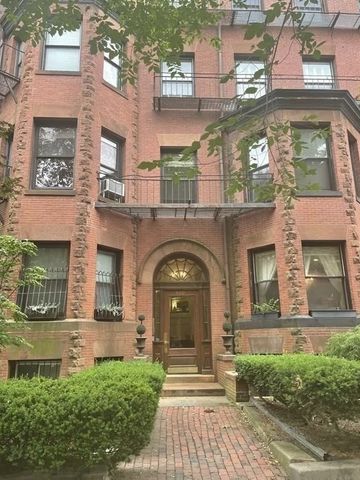 400 Marlborough St 7, Boston, MA 02115