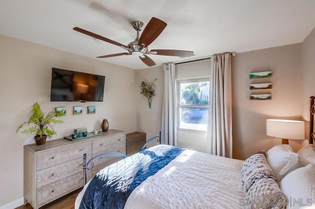 5438 Gilbert Dr A, San Diego, CA 92115