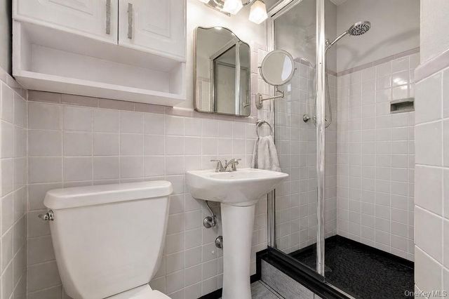 155-42 81st Street 119 CU, Howard Beach, NY 11414