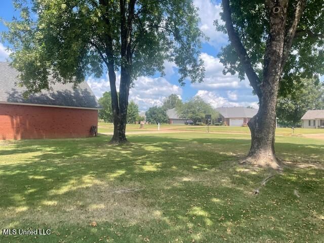 129 Keestone Drive, Senatobia, MS 38668