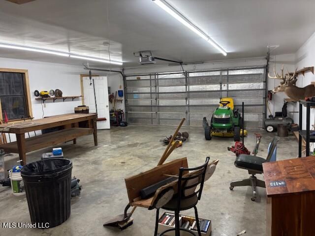 129 Keestone Drive, Senatobia, MS 38668