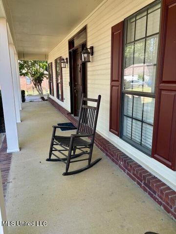129 Keestone Drive, Senatobia, MS 38668
