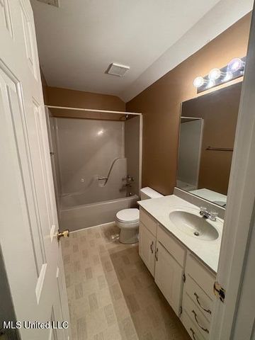 129 Keestone Drive, Senatobia, MS 38668