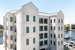 801 S Palafox St 302, Pensacola, FL 32502