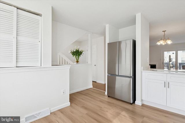 110 HAWK DR, Newark, DE 19702