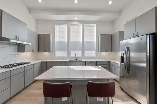 6101 Florencia LN, Austin, TX 78724