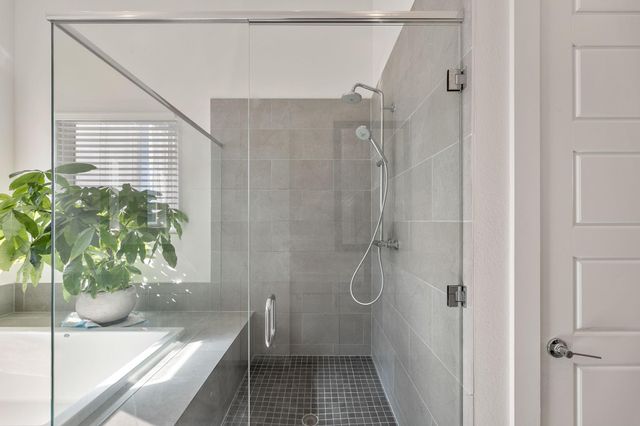 6101 Florencia LN, Austin, TX 78724