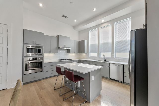 6101 Florencia LN, Austin, TX 78724