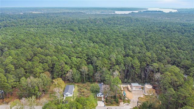 15514 Hickory Drive, Montgomery, TX 77356