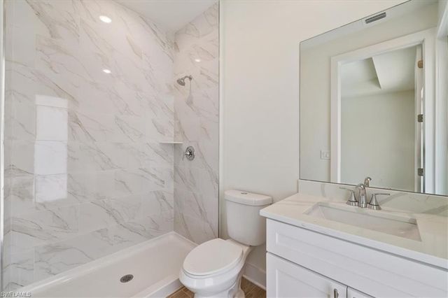 932 SW 36th TER, Cape Coral, FL 33914